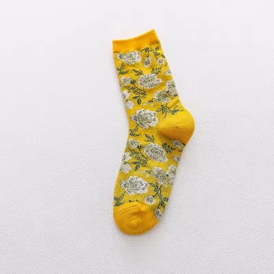 Colorful Peony Flower Cotton Socks – Fashionable Couples’ Harajuku Style - Yellow