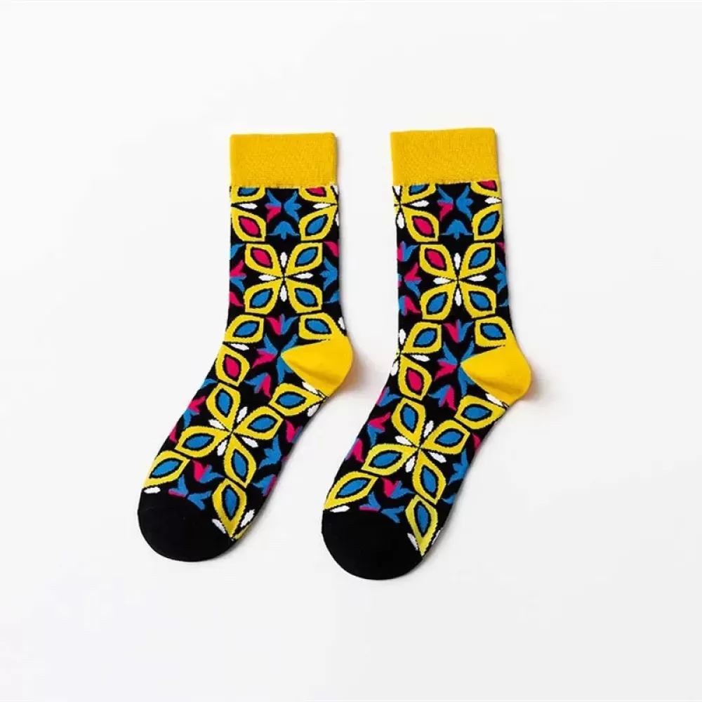 GeoGroove: Hip-Hop Vibrant Geometry Socks - Black