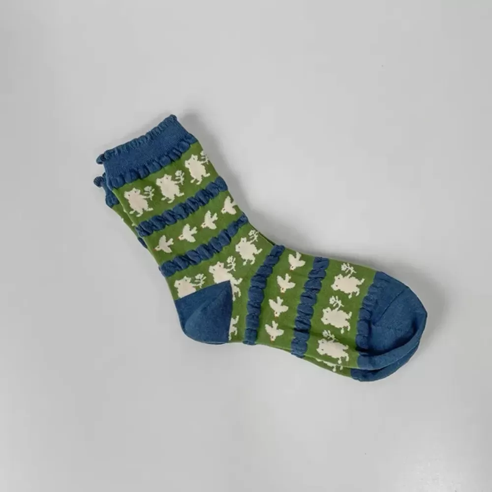 Sweet Blossoms: Harajuku-Inspired Kawaii Mid-Tube Socks - Blue green design