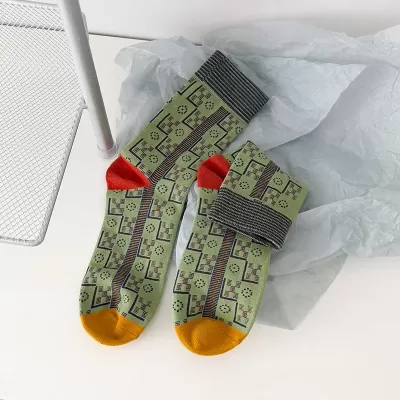 Autumn Winter Men’s Checkered Jacquard Socks – Color Matching Middle Tube Trend - Green