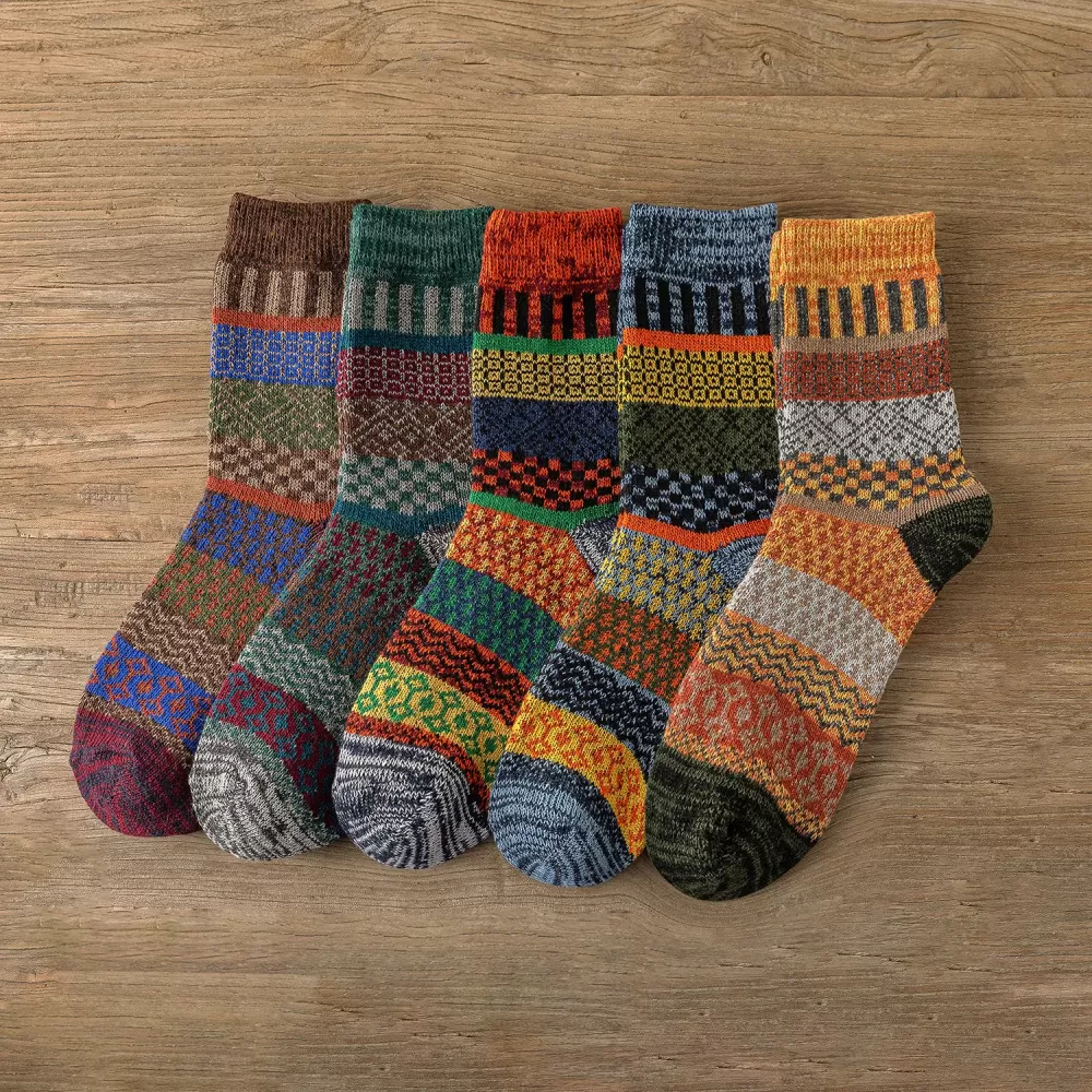 Cozy Comfort: Retro-Style Thick Warm Wool Socks 5-Pair Set - Cozy cool design 11