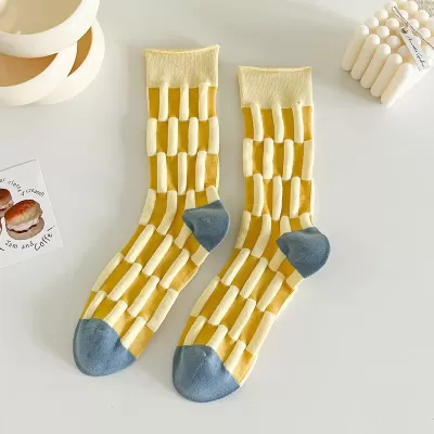 Harajuku-Inspired Women’s Cotton Casual Socks – Soft & Breathable for Autumn/Winter - Yellow