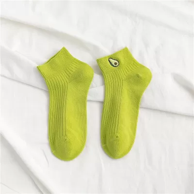 Chic Avocado Embroidery: Casual Short Socks - Green