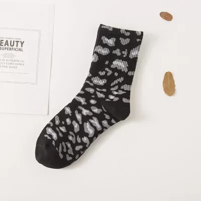 Trendy Leopard Print Socks – 8 Colors, Korean Fashion Statement - Black
