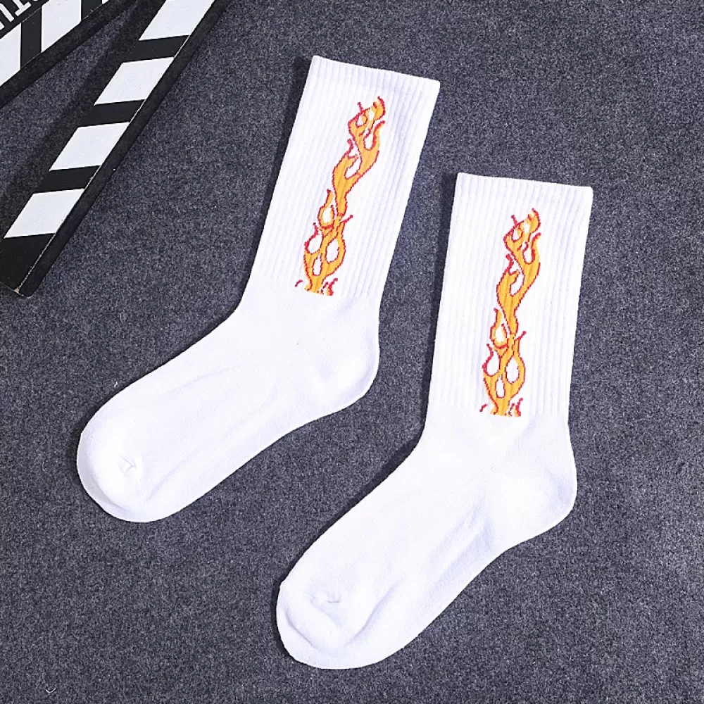 Urban Edge: Black & White Lettered Leaf Skateboard Socks - Hip hop design 9