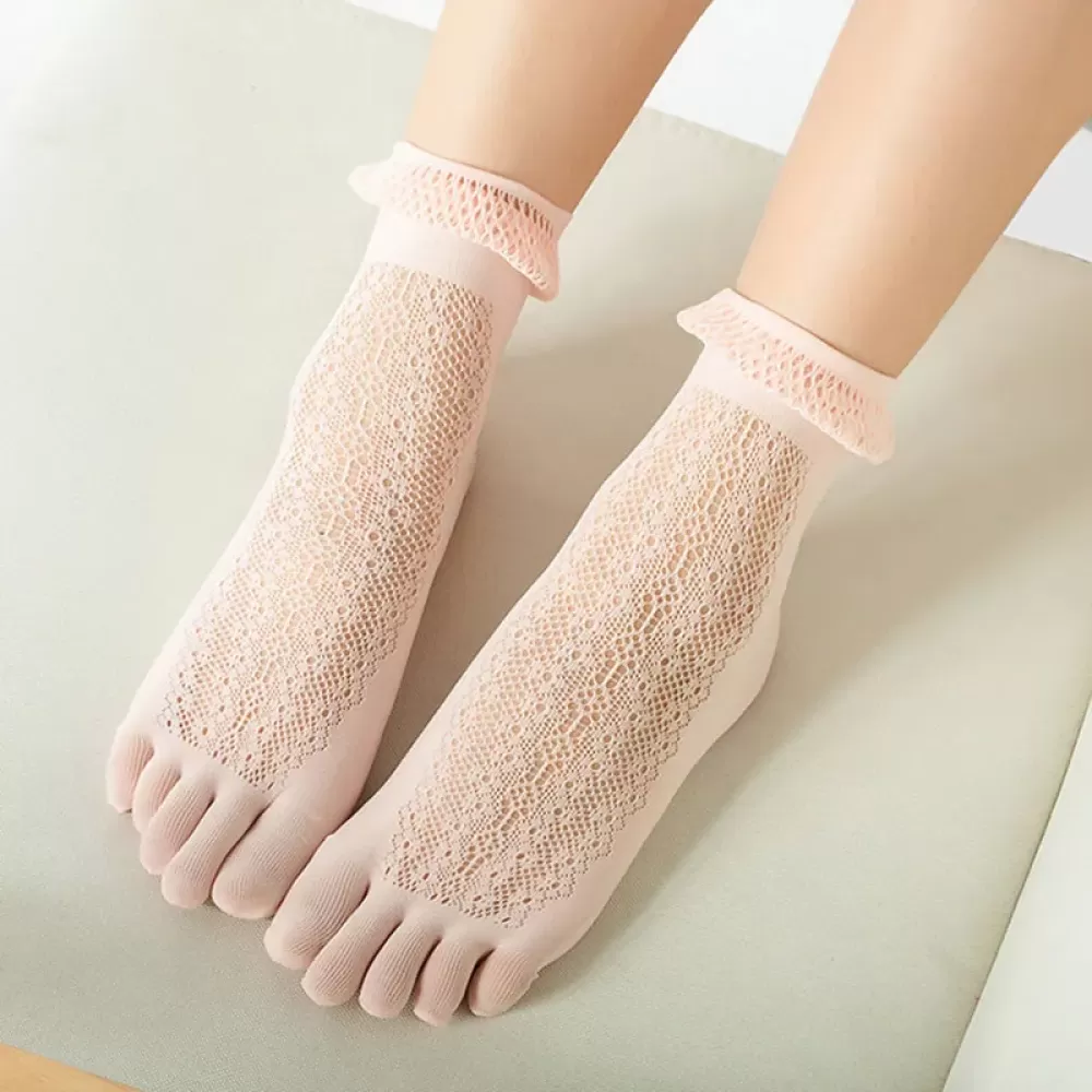 Chic Lace 5-Finger Toe Socks – Sexy Fishnet Harajuku Style - Pink