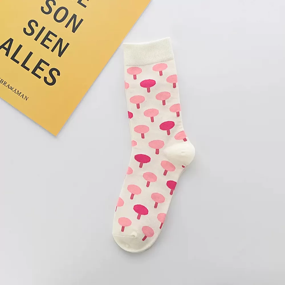 Fantasy Cute Hearts Pattern Harajuku Happy Socks - White pink mushrooms