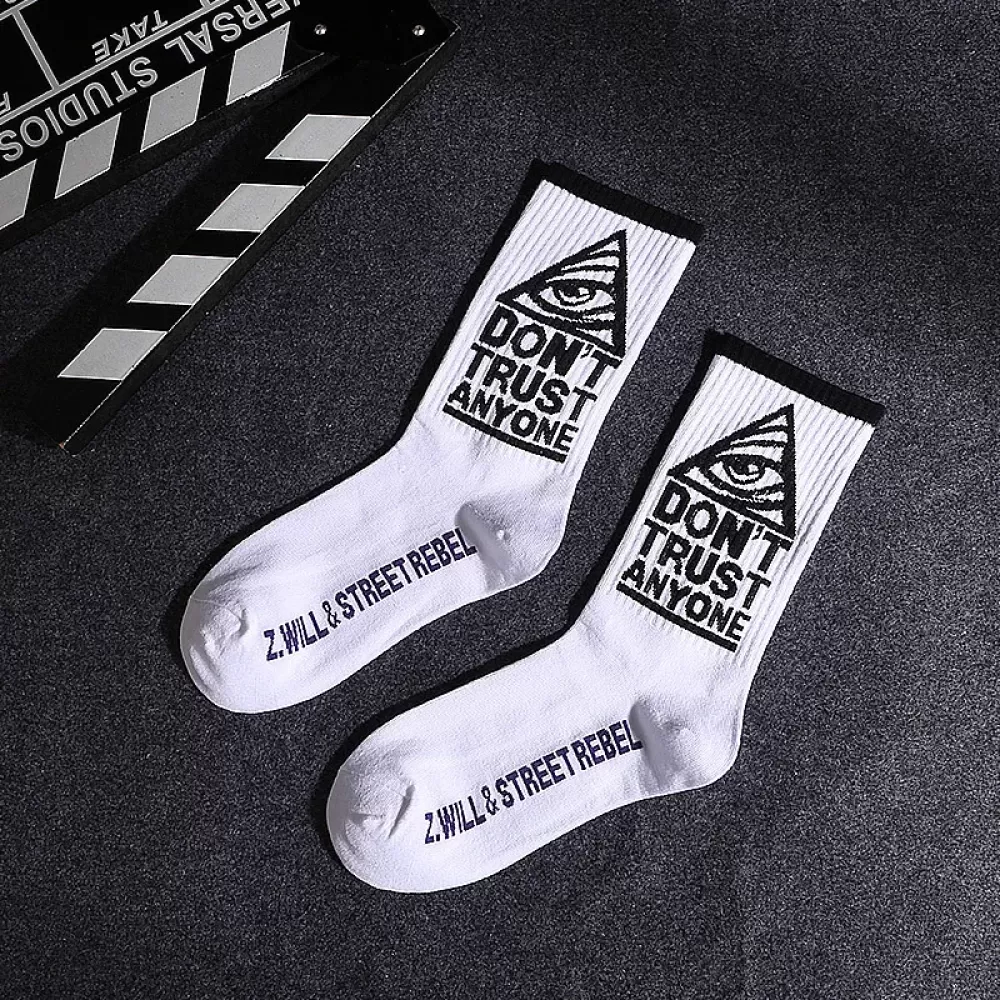 Urban Edge: Black & White Lettered Leaf Skateboard Socks - Hip hop design 8