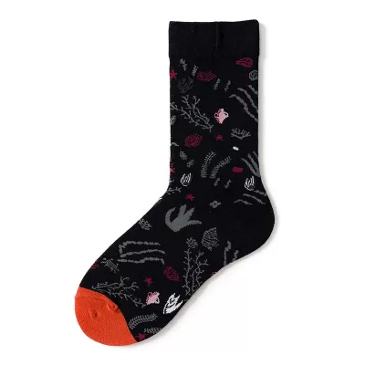 Whimsical Comfort: Cozy Combed Cotton Novelty Socks - Black ornament