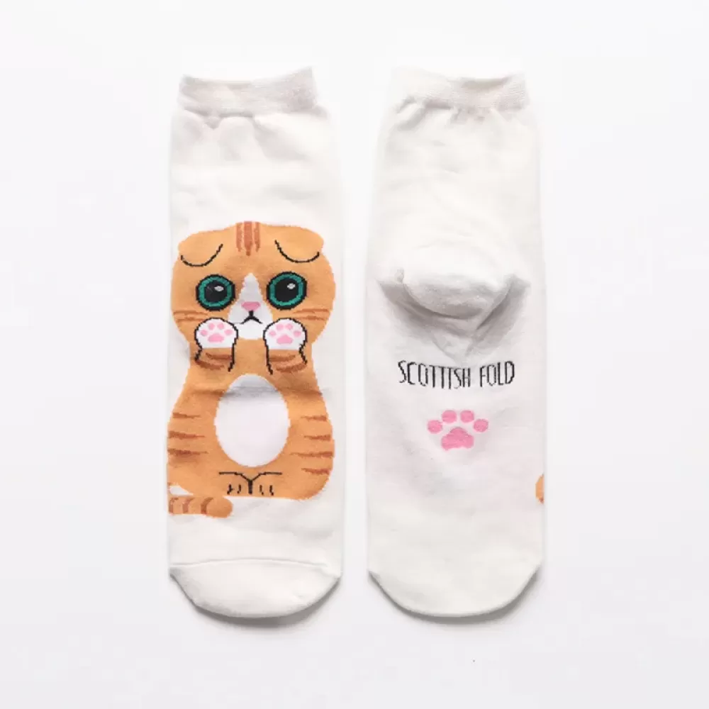 Purr-fect Style: Korean Cartoon Cat Socks - White orange