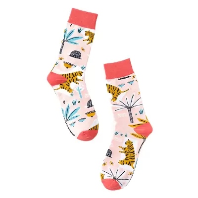 Urban Artistry: Abstract American-Style Hip Hop Socks - Art design 1