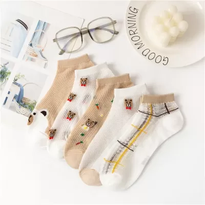 5-Pack Candy Dot & Red Lips Fashion Ankle Socks – Sweet Summer Sheer - White coffee bears 5 pains