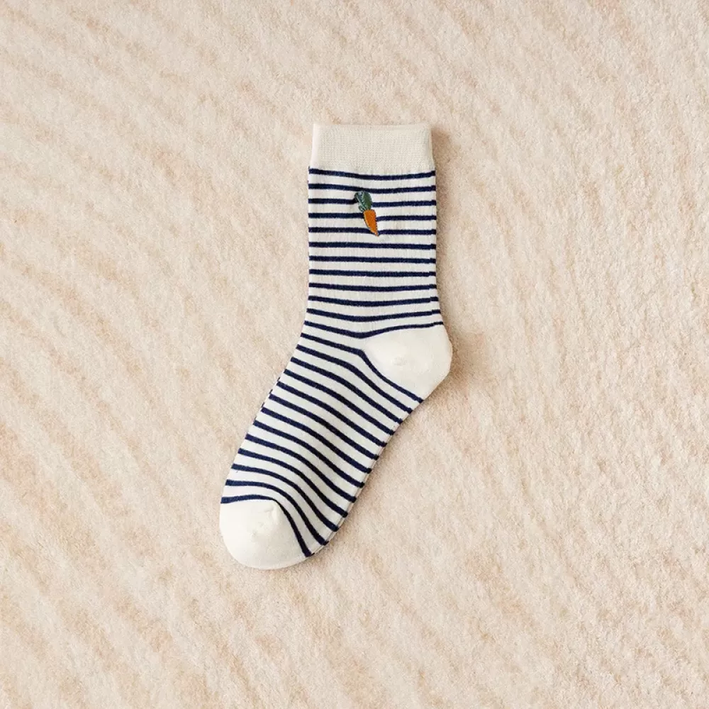Retro Embroidery Rabbit Striped Tube Socks – Japanese Cute, Autumn Style - White