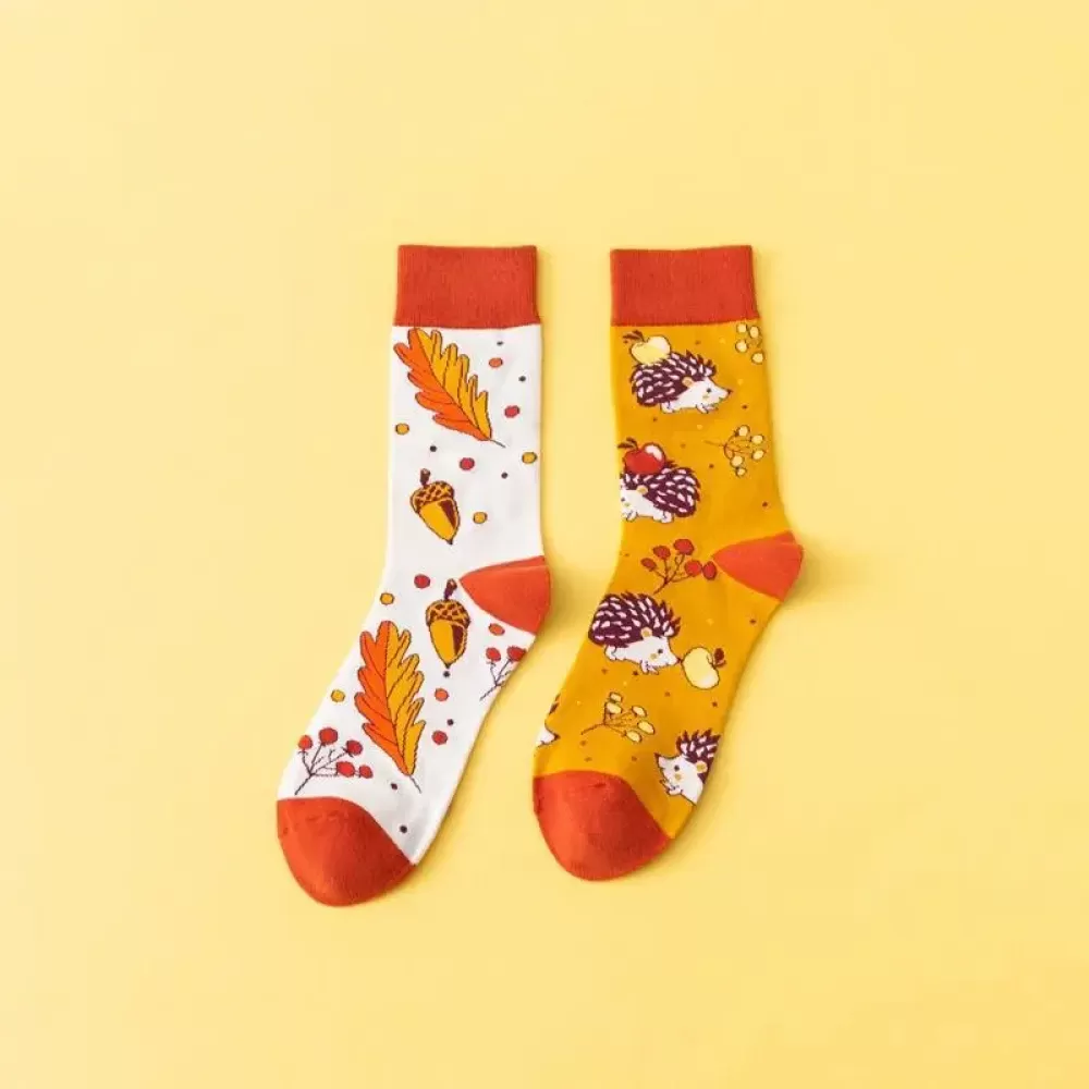 Hedgehog Huddle: Natures Skateboard Socks - Hedgehog Fruit